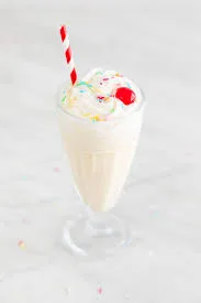 Vanilyalı milkshake